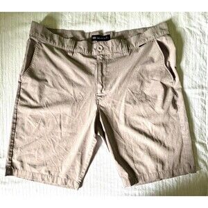 Travis Mathew Beck Men’s Golf Shorts - Wine Tasting Maroon - Size 38